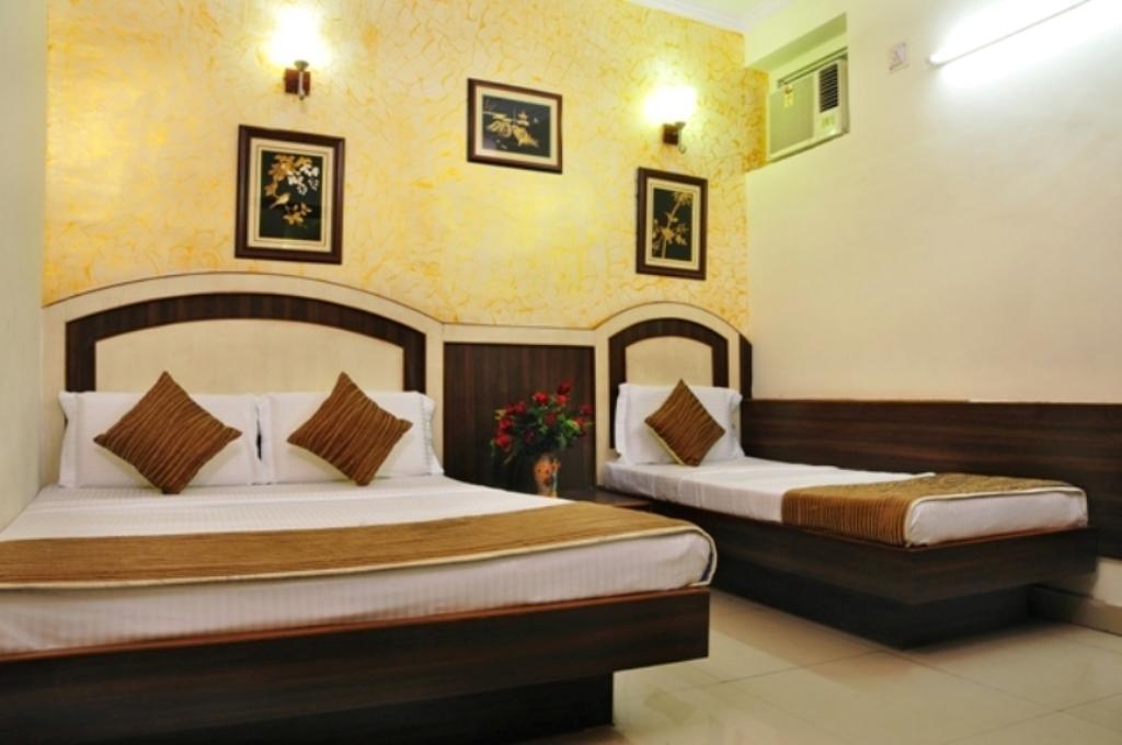 Hotel Star Palace New Delhi Eksteriør billede